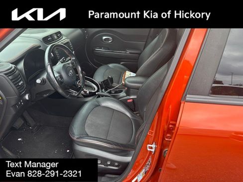 Used 2018 Kia Soul ! w/ Tech Package FWD image 7