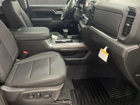 New 2026 Chevrolet Silverado 1500 LTZ w/ LTZ Convenience Package II image 29