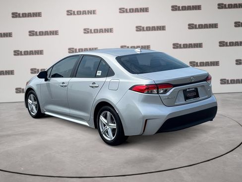 Used 2024 Toyota Corolla LE FWD image 3