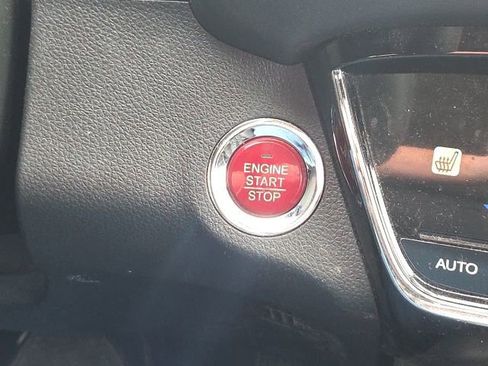 Used 2018 Honda HR-V EX image 41