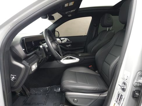 Used 2025 Mercedes-Benz GLE 450e 4MATIC image 8