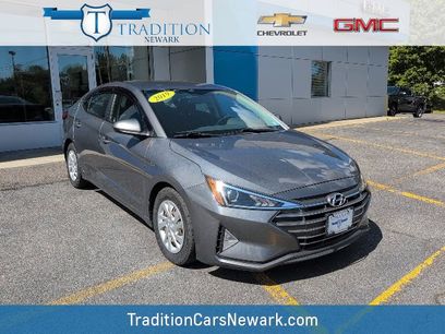 Used 2019 Hyundai Elantra SE w/ Cargo Package