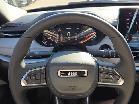 New 2026 Jeep Compass Limited image 33