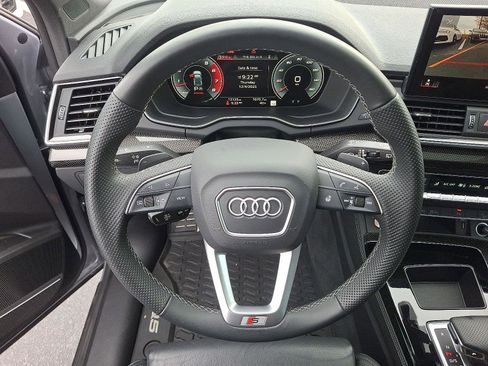 Used 2025 Audi SQ5 Premium Plus image 20