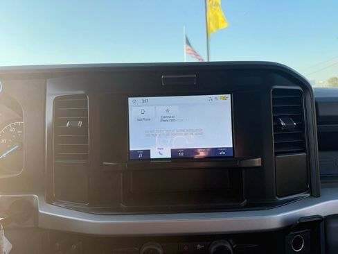 New 2025 Ford F450 XL w/ XL Chrome Package image 36