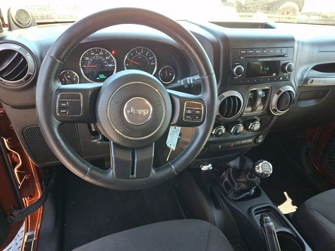 Used 2014 Jeep Wrangler Sport w/ Quick Order Package 23S AWD/4WD image 11