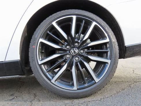 New 2025 Honda Accord Touring image 8