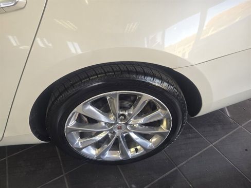 Used 2014 Cadillac XTS Luxury w/ Driver Awareness Package image 28