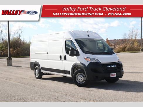 Used 2024 RAM ProMaster 2500 image 1