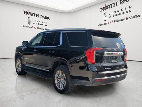 Used 2022 GMC Yukon SLT w/ SLT Luxury Package RWD image 3