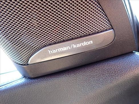 Used 2019 BMW X5 xDrive40i w/ Off-Road Package image 15