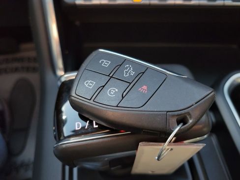 Used 2022 GMC Sierra 1500 Denali image 30