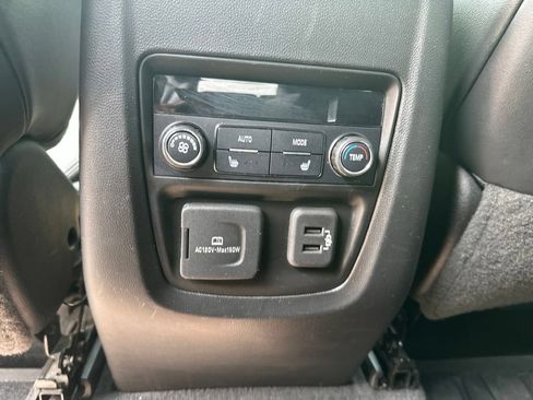 Used 2021 Buick Enclave Avenir w/ Avenir Technology Package AWD/4WD image 35