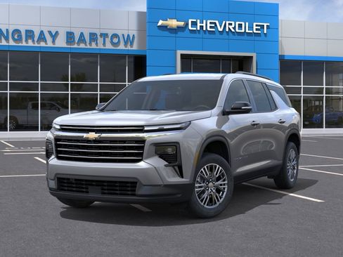New 2026 Chevrolet Traverse LT FWD image 6