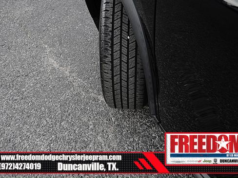 Used 2024 Nissan Rogue S FWD image 42