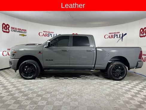 Used 2025 RAM 2500 Laramie w/ Night Edition AWD/4WD image 4