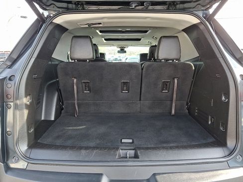 Used 2018 Chevrolet Traverse LT w/ LPO, Floor Liner Package image 29
