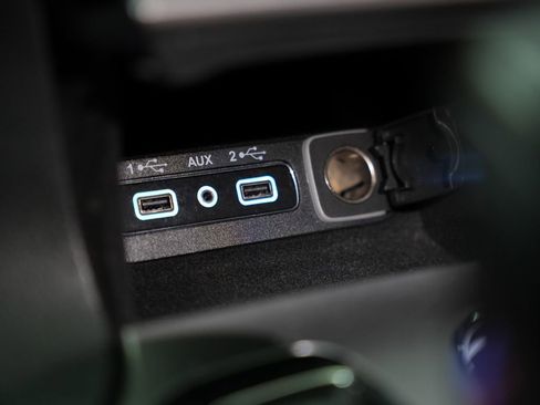 Used 2021 Jeep Grand Cherokee Limited RWD image 25