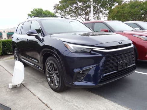 Used 2025 Lexus TX 350 AWD w/ Technology Package image 3