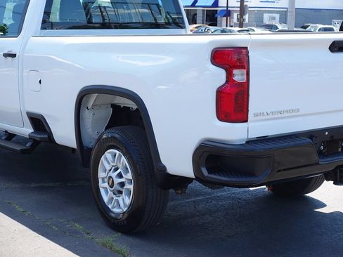 Used 2025 Chevrolet Silverado 2500 W/T AWD/4WD image 10