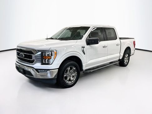 Used 2021 Ford F150 XLT w/ Equipment Group 302A High RWD image 3