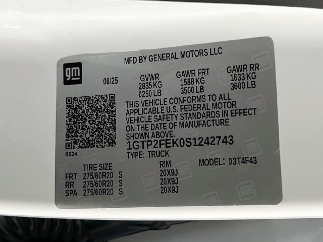 Used 2025 GMC Canyon Denali AWD/4WD image 30