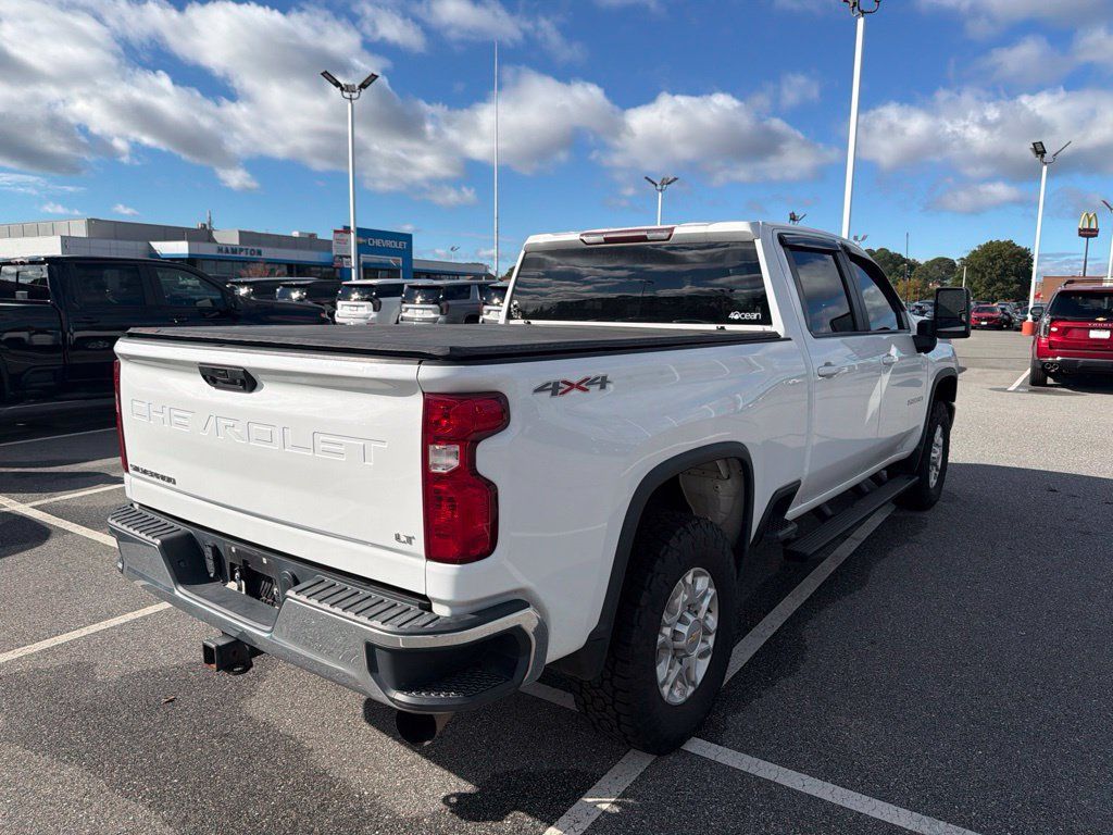 Used 2021 Chevrolet Silverado 2500 LT w/ Fleet Comfort Package AWD/4WD image 5