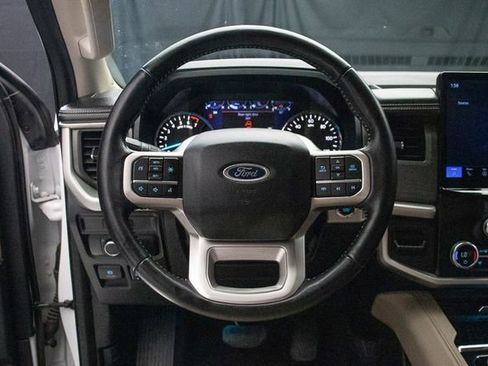Used 2024 Ford Expedition Max XLT AWD/4WD image 25