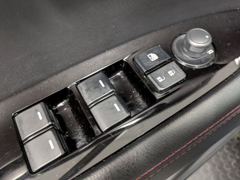 Certified 2023 MAZDA CX-5 Carbon Edition image 9