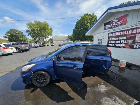 Used 2015 Hyundai Accent GS FWD image 24
