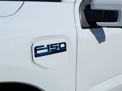 Certified 2025 Ford F150 Lightning Lariat AWD/4WD image 12