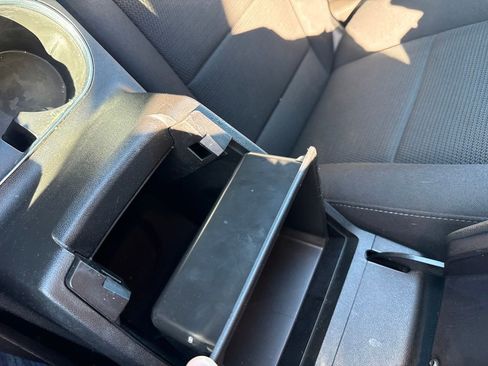 Used 2024 GMC Canyon Elevation w/ Convenience Package image 37