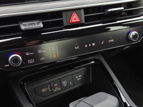 New 2026 Kia K5 EX image 14