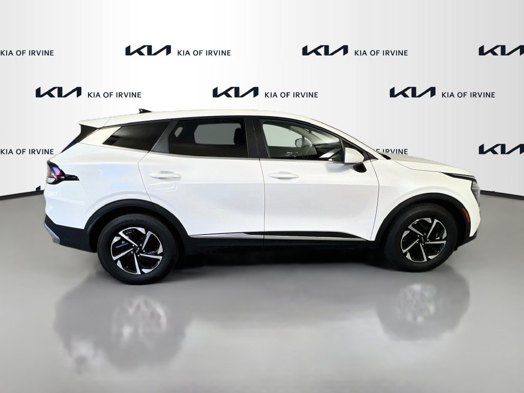Used 2025 Kia Sportage LX FWD image 10