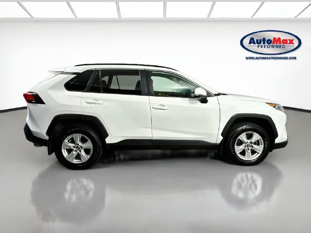 Used 2019 Toyota RAV4 XLE w/ Convenience Package AWD/4WD image 10