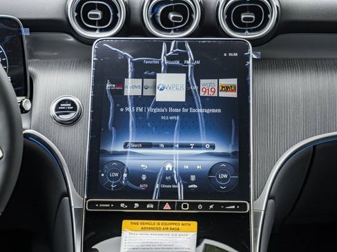 New 2025 Mercedes-Benz GLC 350e 4MATIC image 22