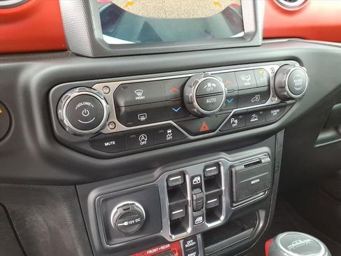 Used 2021 Jeep Gladiator Rubicon image 23