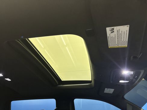 Used 2026 GMC Sierra 1500 AT4X w/ LPO, Black Badging Package image 26