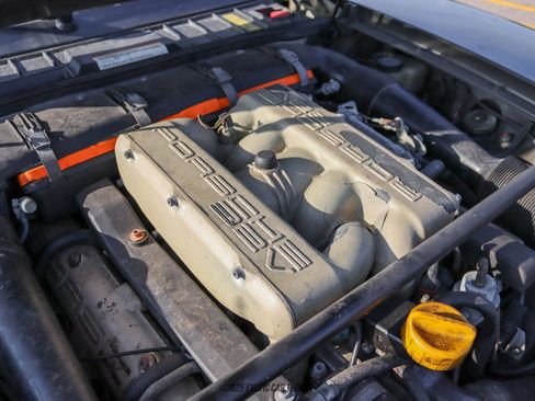 Used 1989 Porsche 928 S4 image 16