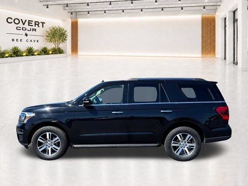 Used 2024 Ford Expedition Limited AWD/4WD image 5
