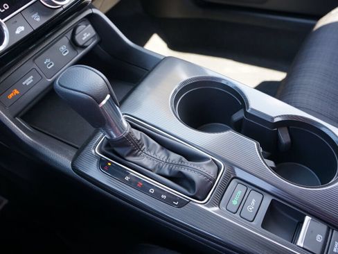 Used 2025 Honda Civic LX image 20