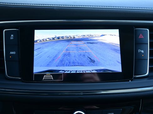 Used 2021 Buick Enclave Essence w/ Sport Touring Edition image 28