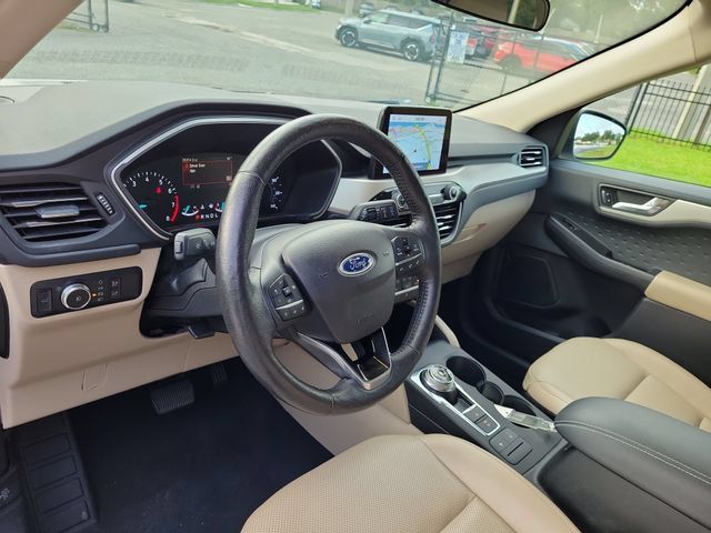 Used 2020 Ford Escape SEL FWD image 18
