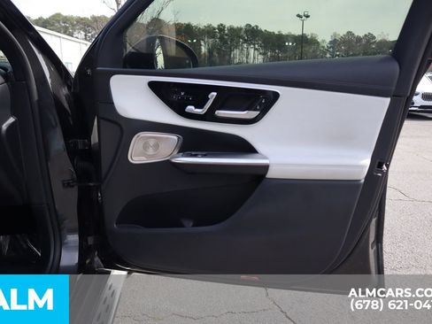 Used 2025 Mercedes-Benz GLC 300 4MATIC w/ AMG Line image 28