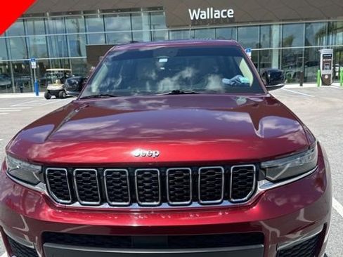 Used 2021 Jeep Grand Cherokee L Limited w/ MOPAR Finishing Package AWD/4WD image 1