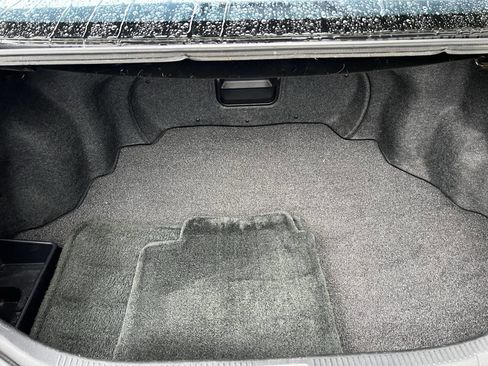 Used 2011 Toyota Camry SE w/ Sport Leather Pkg image 18