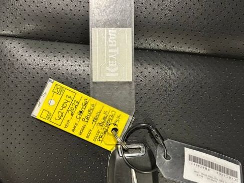 Used 2023 Chrysler Pacifica Touring-L FWD image 26