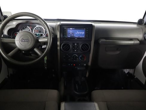 Used 2008 Jeep Wrangler Unlimited Rubicon w/ PWR Convenience Group image 10