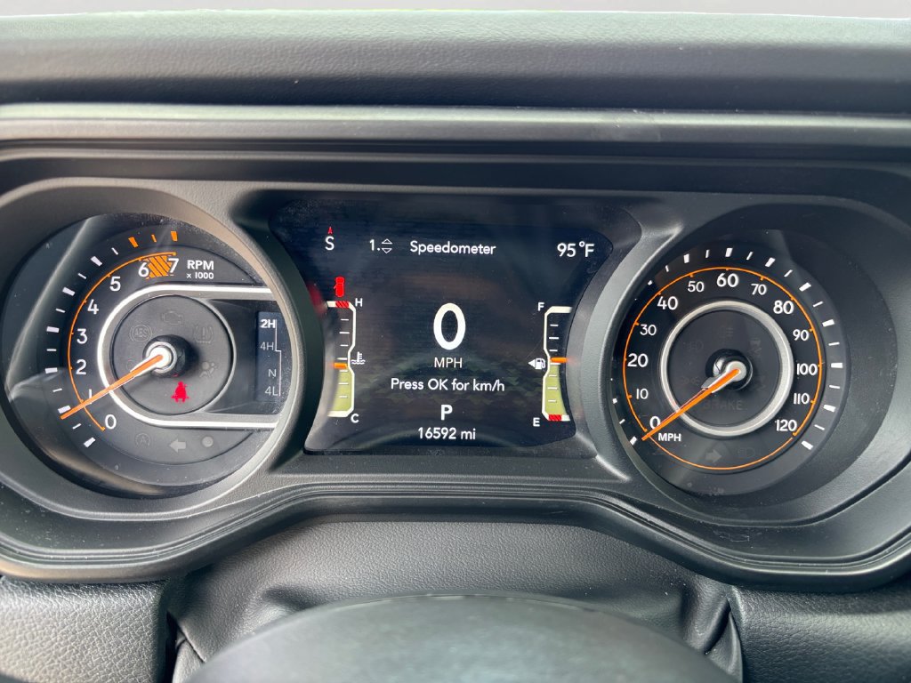 Used 2026 Jeep Wrangler Unlimited Rubicon AWD/4WD image 29
