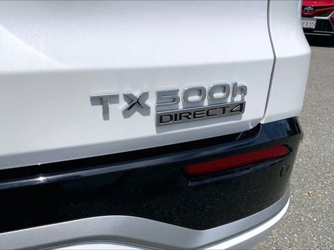 Used 2025 Lexus TX 500h AWD w/ Technology Package image 31